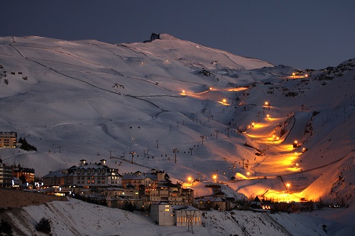 Week, mid-week and weekend ski holidays to Sierra Nevada Sierra Nevada Resort at Night