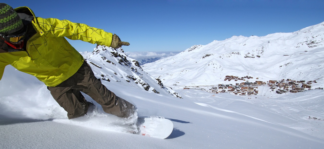 Snowboarding around Val Thorens