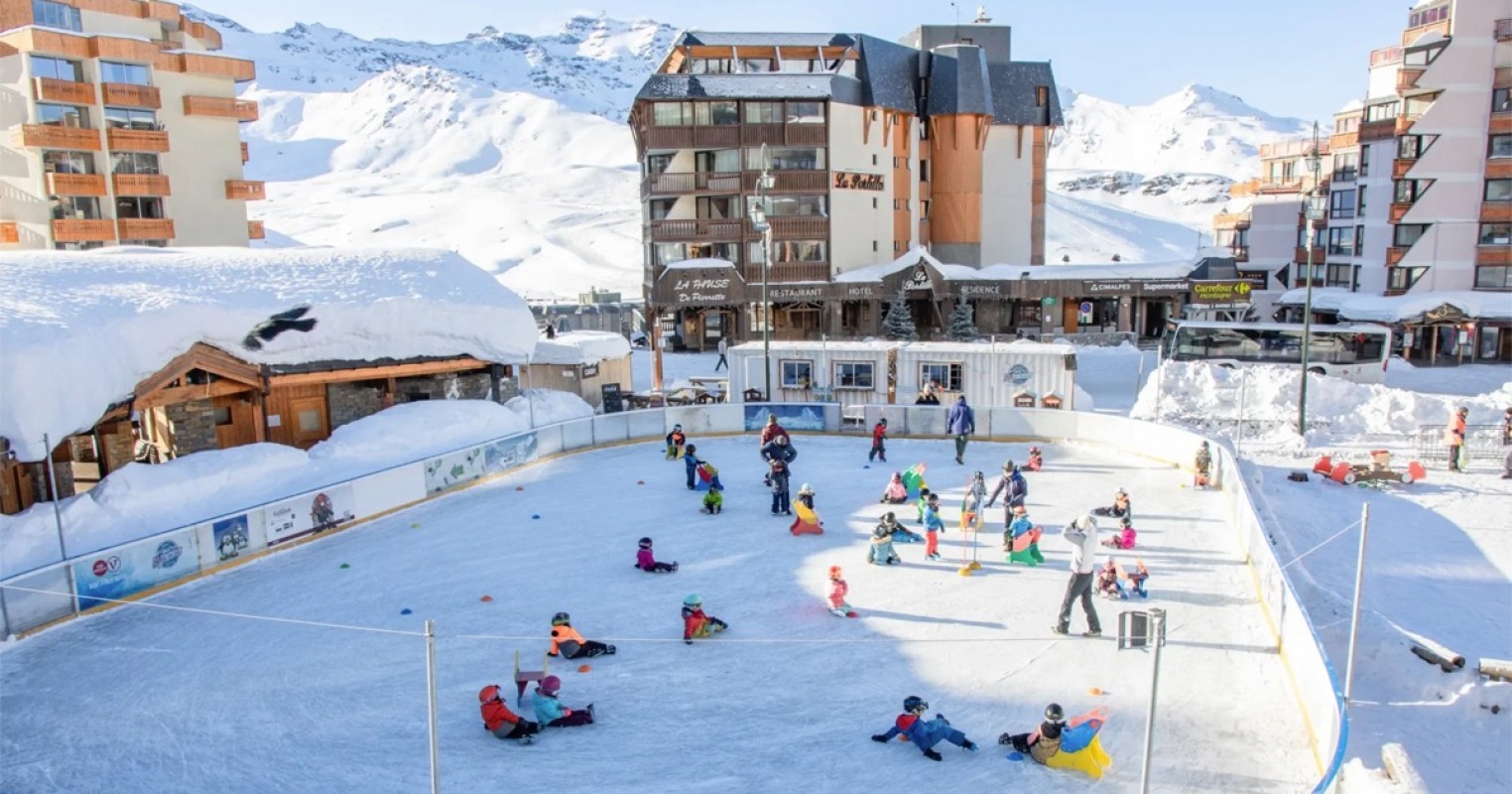 Val Thorens Ice Skating Rink