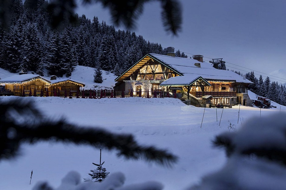 Courchevel ski breaks with Skiweekends Nighttime restaurant in Courchevel